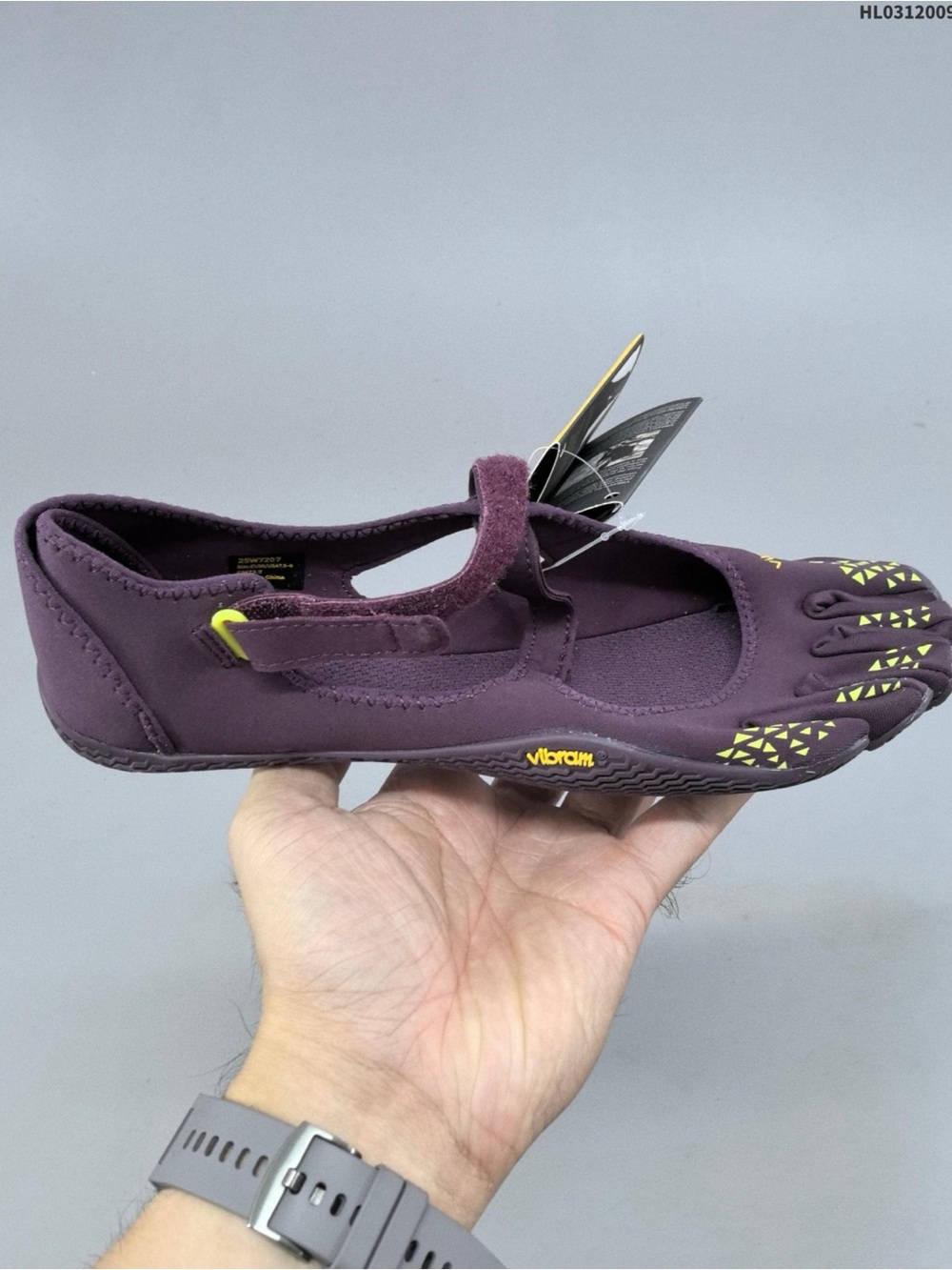 Vibram Kids FiveFingers Mary Jane - Plum with Yellow Accents